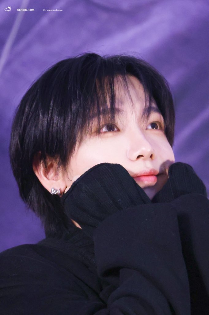 21centric's tweet image. Pemandangan yang diliat Ihan setiap hari: