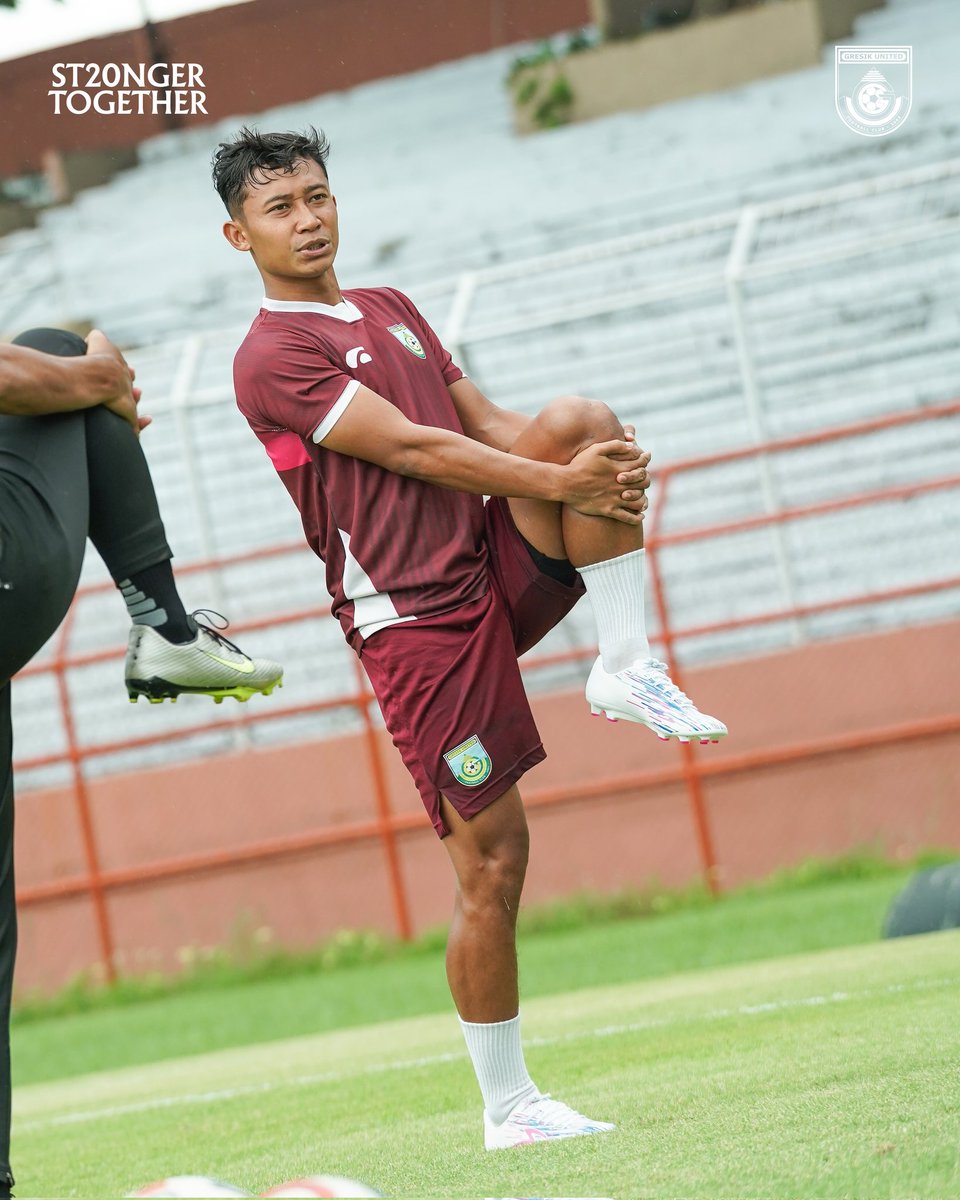 Gresik United 2005 tweet media