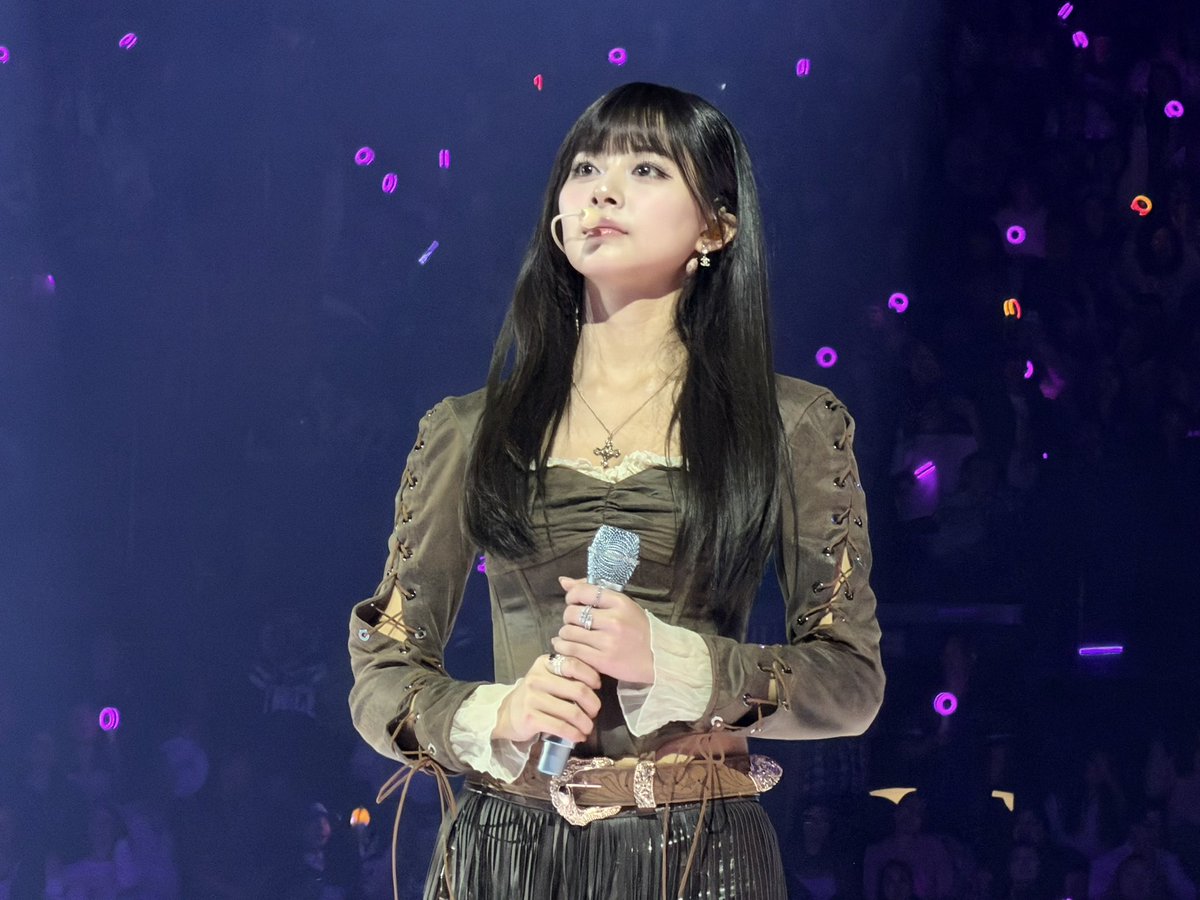 mi24sa29mo09's tweet photo. ツウィちゃん

#TWICE_THISISFOR_WORLD_TOUR_LA #TWICE_THISISFOR_WORLD_TOUR_In_LA #TWICE #TWICEinLA #TZUYU https://t.co/6rB9z3Kf8L
