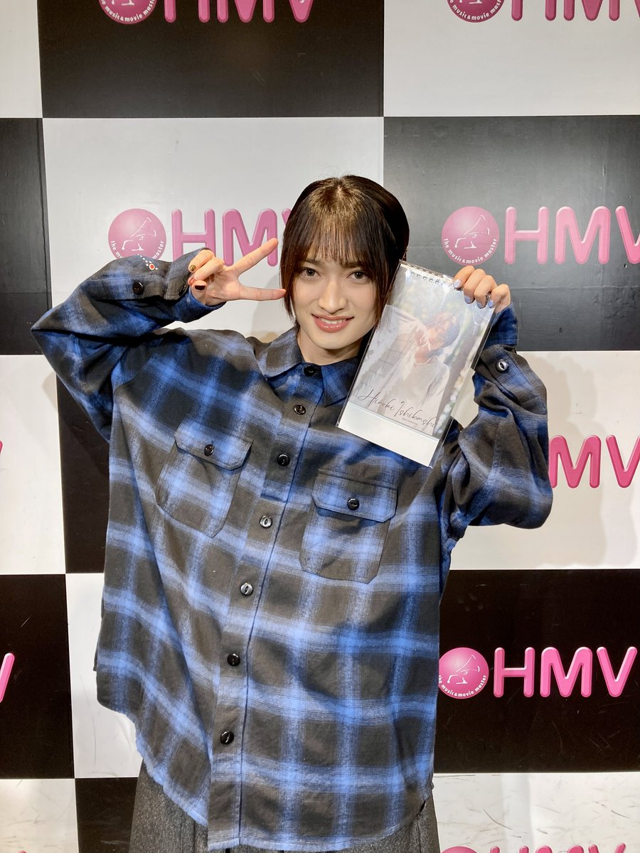HMV_Ikebukuro's tweet photo. 【#石橋弘毅】

昨日は「石橋弘毅 2026カレンダーイベント」にお越しいただき、ありがとうございました！

終演後、お写真をいただきましたので掲載させていただきます🎶

またのお越しを、お待ちしております✨ https://t.co/C0MM8TGML4