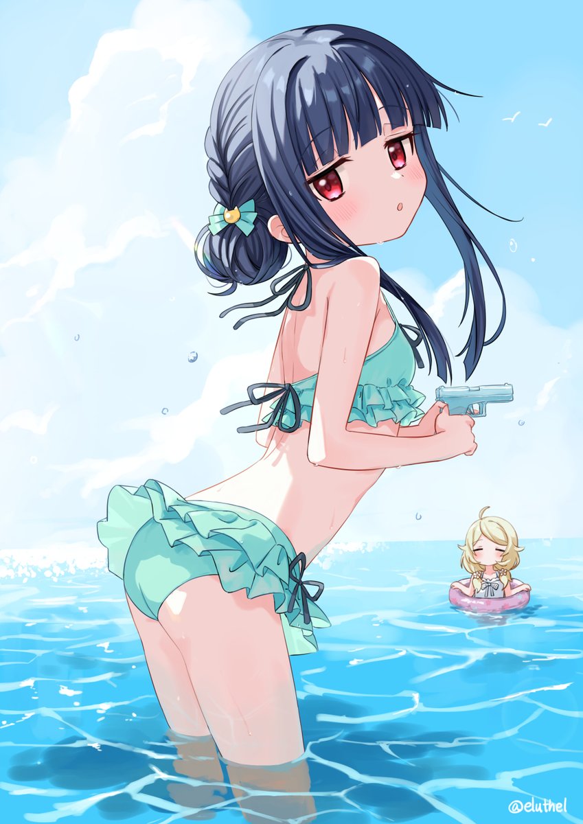 #くそ寒いので水着を貼る