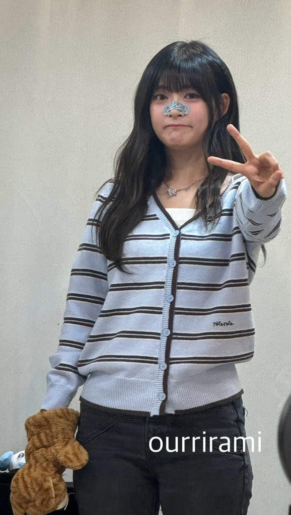 ourrirami's tweet photo. 260125 ≽(•⩊ •マ≼

#레이턴시 #LATENCY #세미 #SEMI https://t.co/rzJHeRVsDV
