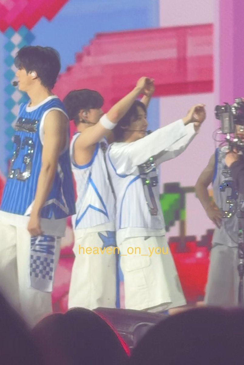 size diff ที่ใช่มาก🥹🥹🥹🫶🏻🫶🏻