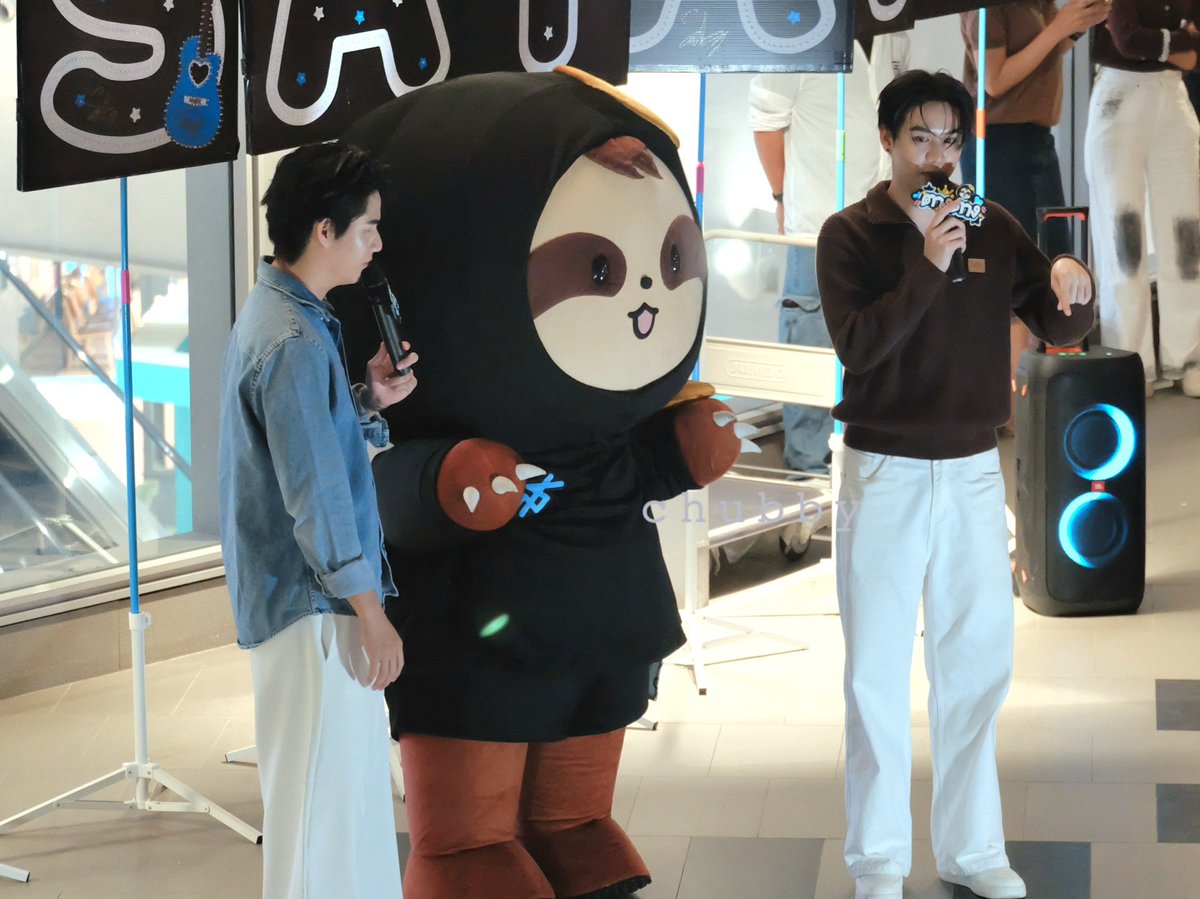 puidhth's tweet image. ผลประกอบการเมื่อวานกดไป 400 กว่ารูป ใช้ได้แค่นี้🤏🏻 แต่มีความสุขมาก แฮปปี้สุดๆ ไปเลยย🩵

WINNYSATANG SAMRUAY FAM DAY

#สนามอ่านเล่น2026xWinnySatang 
@winny_thanawin #winynny 
@satangktp #satangks 
@samruay_GMMTV #SAMRUAY