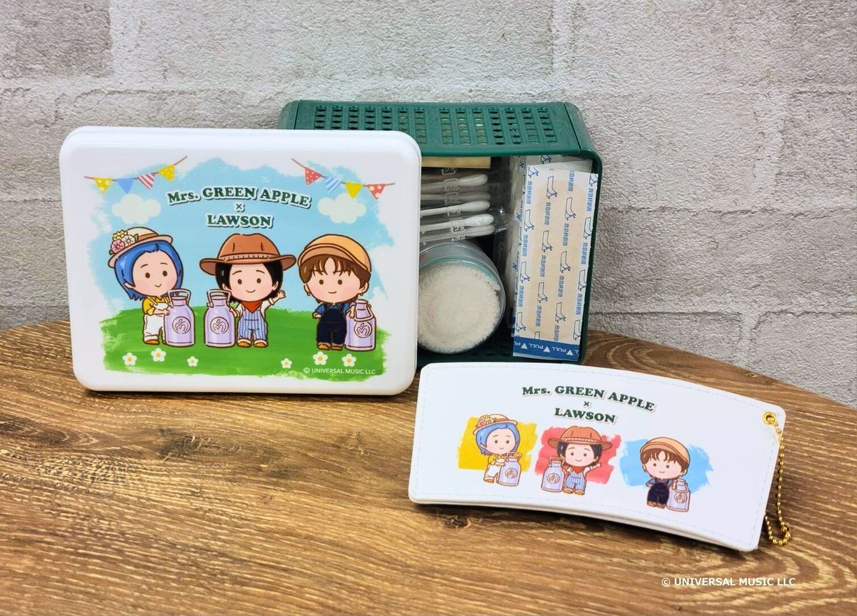 Mrs. GREEN APPLE LAWSON ポーチセット お値下げ中】Mrs. GREEN APPLE ローソン ポーチセット - メルカリ