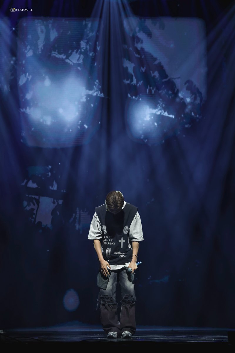 20260125 Dan STUDIO

“그댈 사랑합니다” 후에 온 마음 다해 인사하는 당신을 어떻게 사랑하지 않을 수 있을까
#안데니