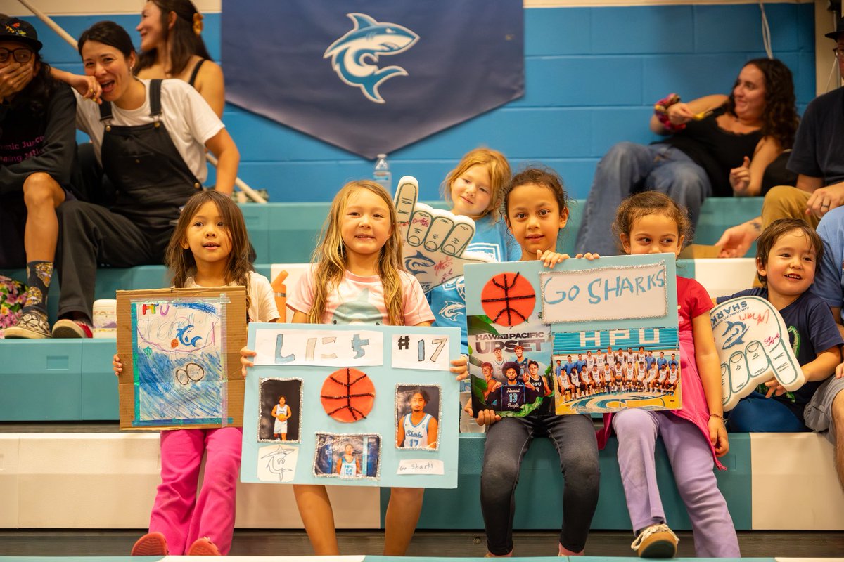 Lenore Pipes tweet media