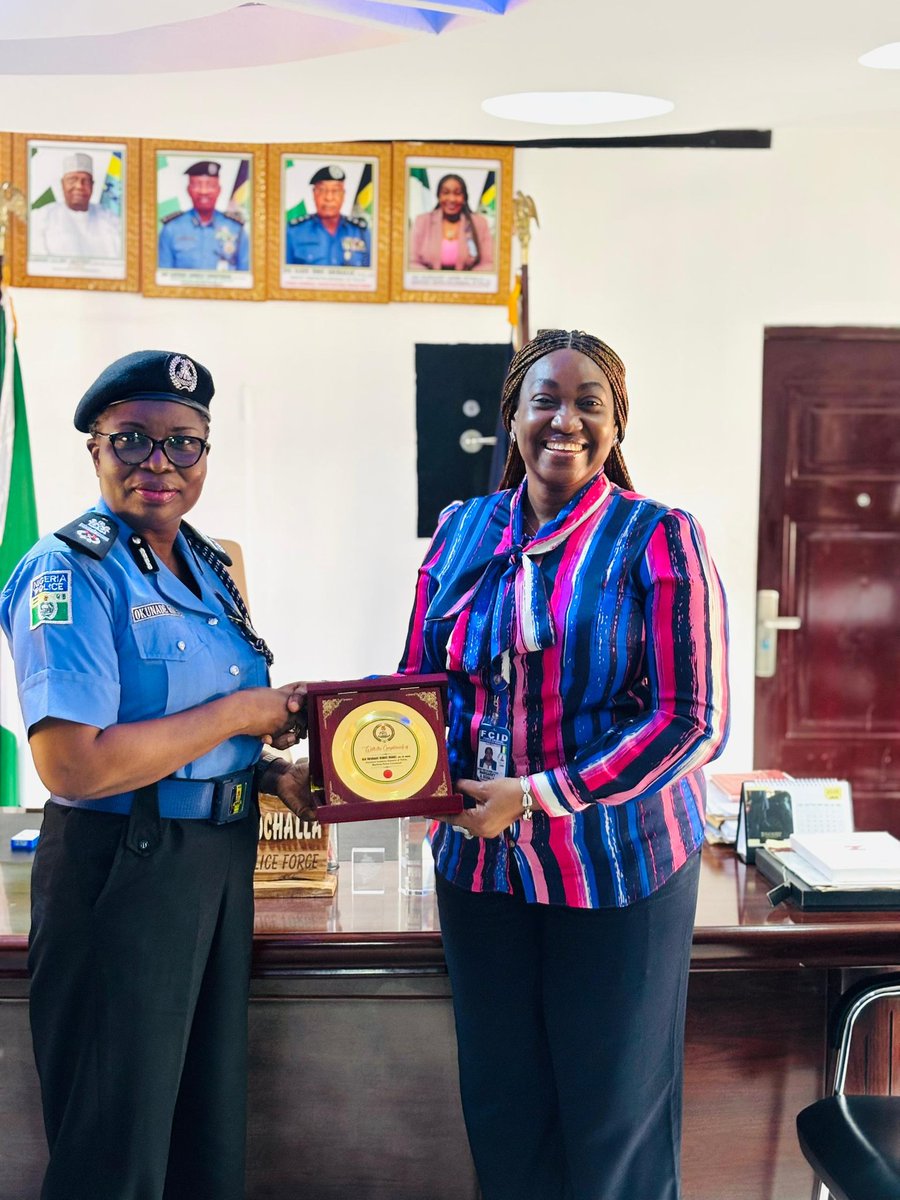 PrimetimeRepor1's tweet image. AIG Maritime, Okunade Visits FCID Annex Lagos, Seeks Synergy, Intelligence led Collaboration  primetimereporters.com/2026/01/aig-ma…