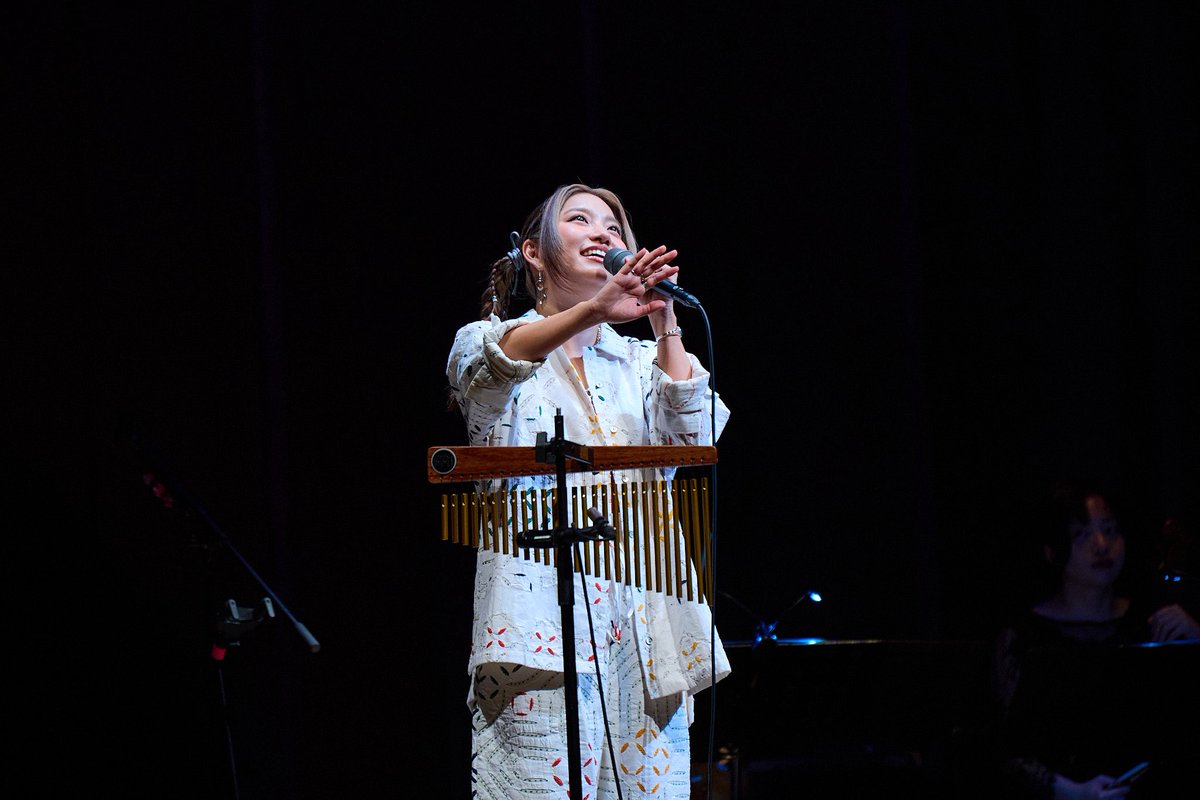 Rihwa_Park's tweet photo. 「Rihwa Hall Concert 2026 〜SPOTLIGHT〜」にご来場頂きありがとうございます！！🩷🌞
2026年最高の思い出を胸��、あなたの光を胸に、走り抜けます！
私の愛を受け止めてくれて、本当にありがとう！🫂💞
今年もよろしくね！🩷✌️ https://t.co/v7P6z3ujNT