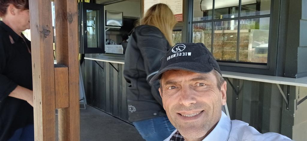 VicusVd's tweet photo. Delicious Wiesenhof Coffee and meals served at Country Store Stanford, TotalEnergies, Overberg Agri. Definitely a must stop on route. #CountryStore #Wiesenhof @4KobusWiese https://t.co/RzqpVrEvPf
