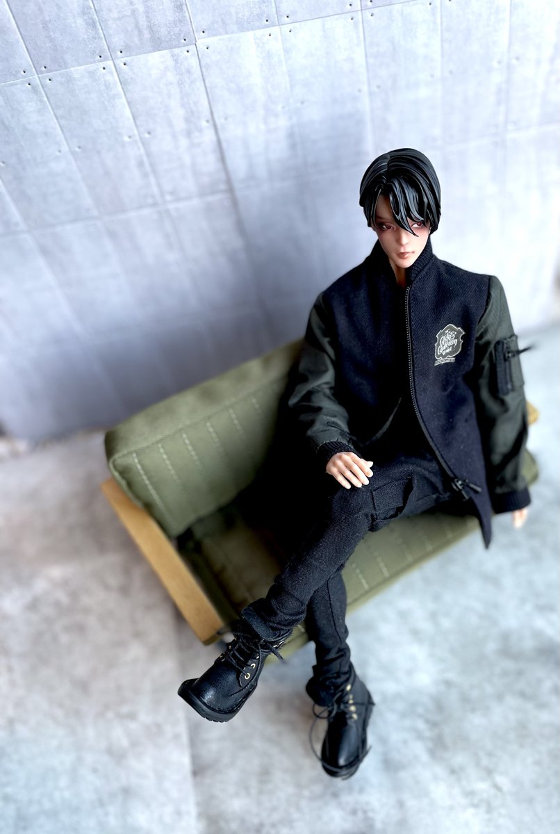 komagameeeen's tweet image. nanodoll30の褐色子をお迎えしました！初めてのサイズなのでお洋服も沢山お迎え！どれもめちゃくちゃ似合う…格好良すぎる…素晴らしい作品をありがとうございました🙏まだお洋服あるので後日撮る！
フェイス：SG/nanodoll様 （ @soy_soy_green )#SoylentGreen_dolls
お洋服：Flapper様( @Flapper0919)