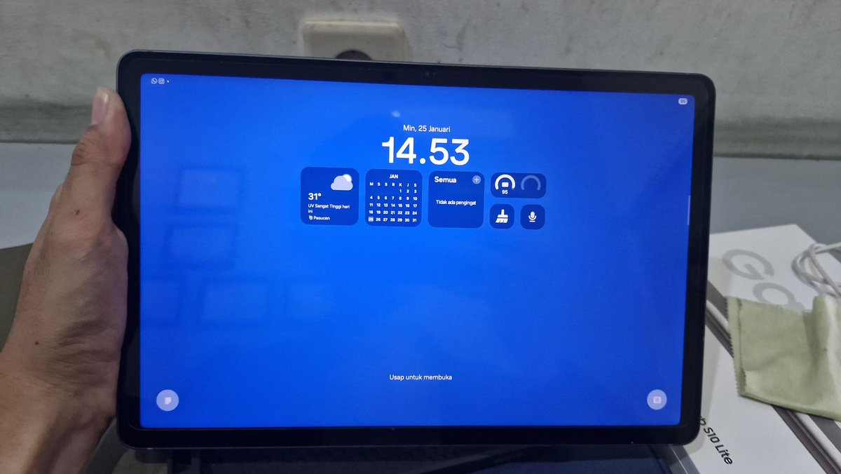 m_robithfaizi's tweet photo. WTS
Area Semarang dan Sekitarnya

Samsung Galaxy Tab S10 Lite like new
6/128 GB
Fullset, Charger, Dus, S-Pen, tempered glass
Bonus Cover sama Tas Tablet
Minus pemakaian only

Pembelian resmi Samsung Authorized Store November 2025

Open di 4,3 nego, DM
#ZonaUang #Tablet #WTS https://t.co/YLYM9rO0ic