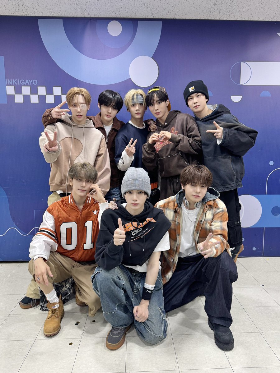 ALD1_official's tweet image. 2026.01.25. SBS 인기가요

ALLYZ 잊지 못할 1위를 안겨주셔서 감사합니다🤍

#ALPHADRIVEONE #ALD1  
#알파드라이브원 
#EUPHORIA #ALPHADRIVEONE_EUPHORIA 
#FREAK_ALARM