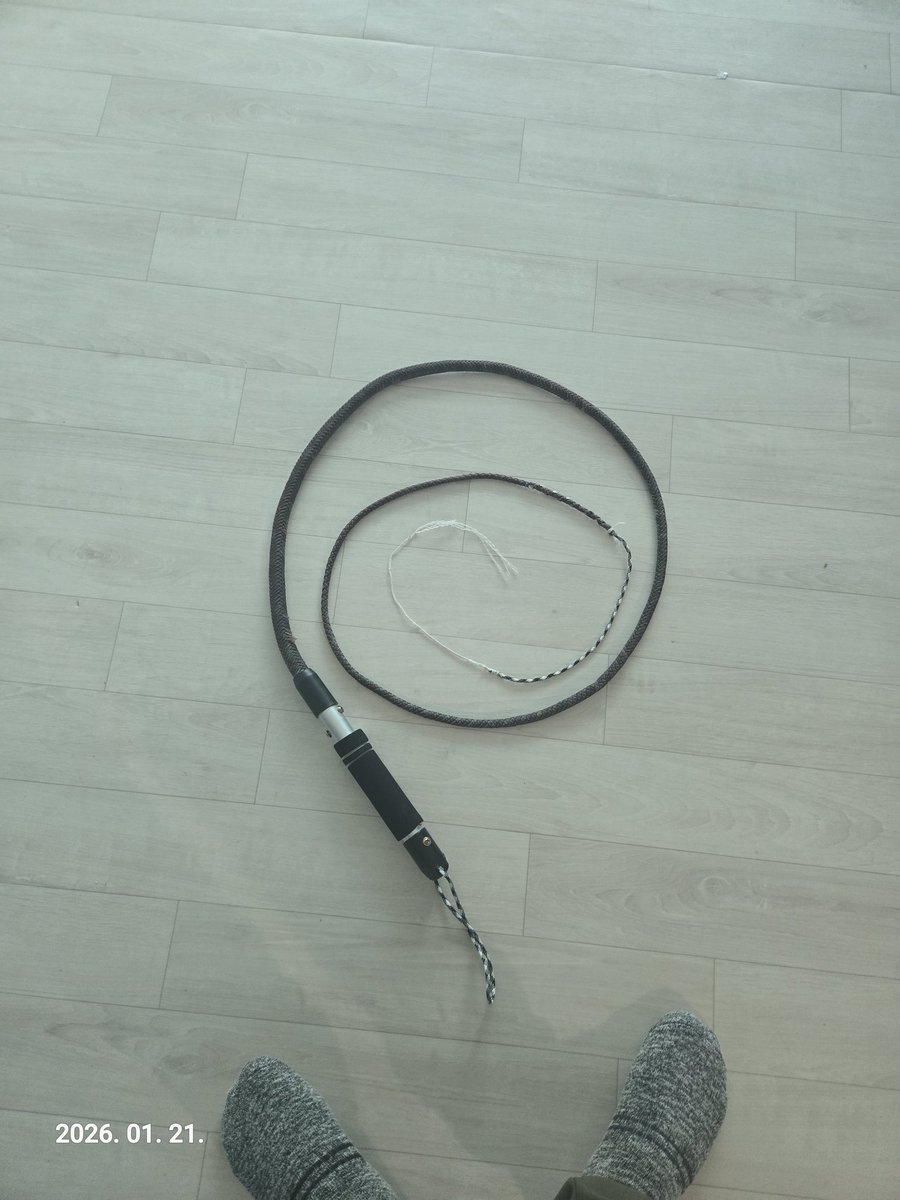 휩은 매력 적이다
문제는 온전히 받을이가 없단게다