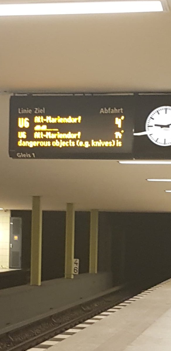 ntlja_'s tweet image. As standard practice German subways now notifying people that carrying sharp objects such as knives is forbidden 🤦‍♀️ #openborders