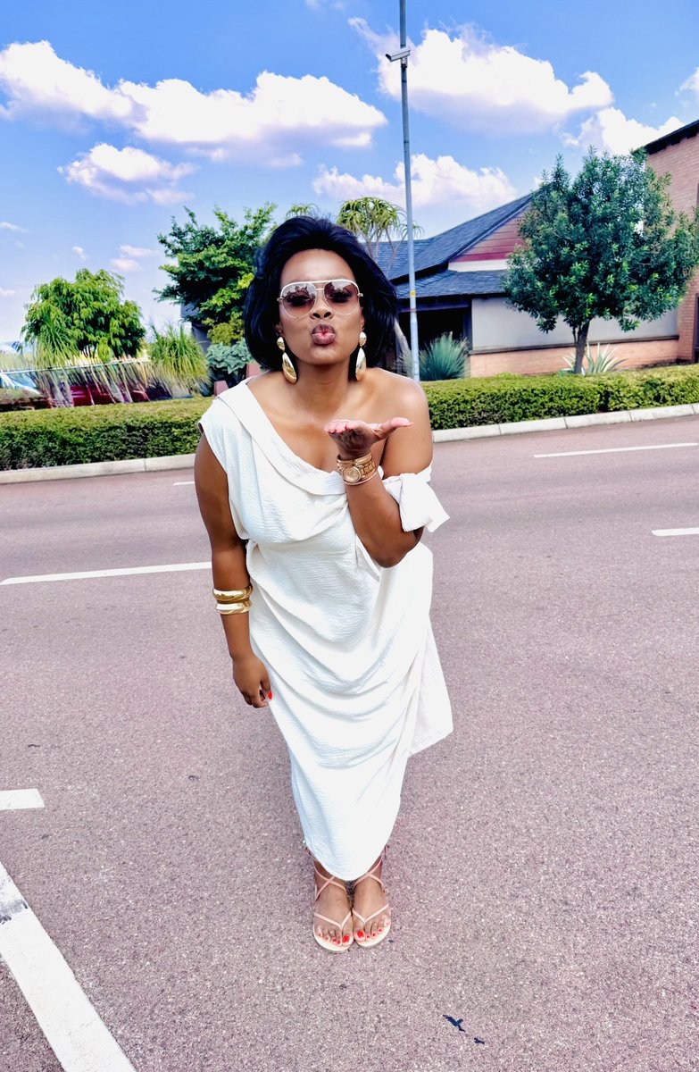 Lady of Renaissance 🤍