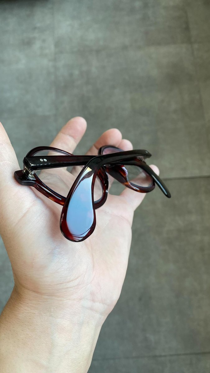 Хаппи👓 tweet media