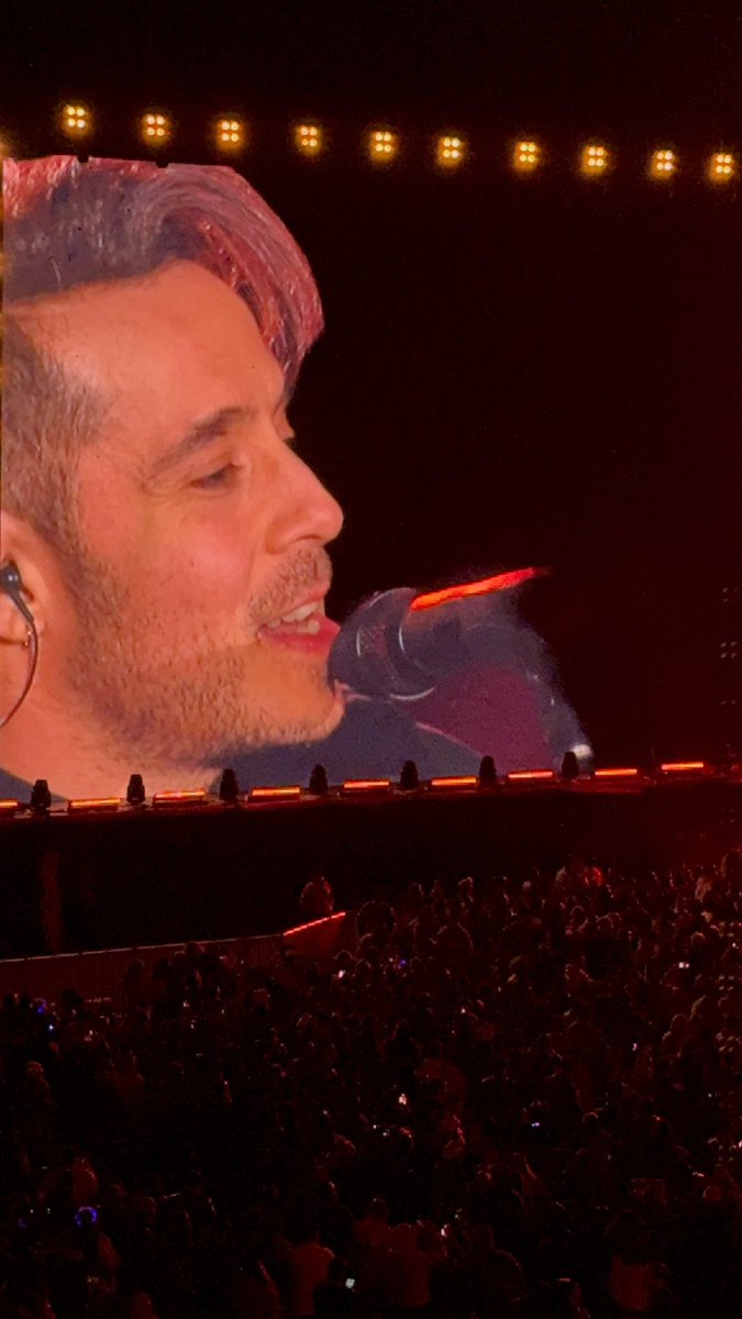 Amo que se ve súper contento y feli 🥹🥹🥹
<a href="/jose_madero/">MADERO</a> #eraseunabestia #EstadioGNPSeguros