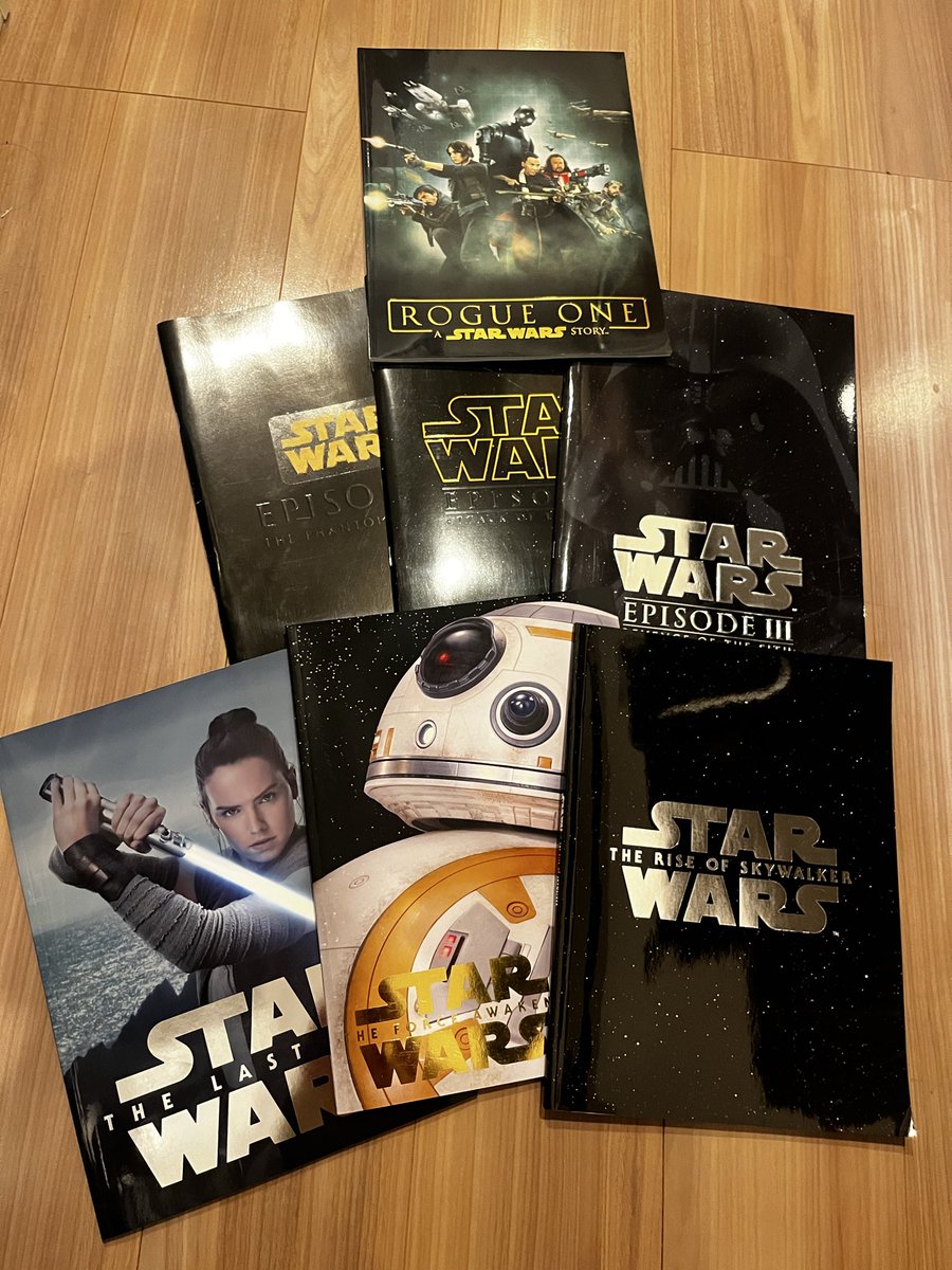 【映画パンフレット】「スターウォーズ」続3部作＋「ローグワン」（4冊） 映画パンフレット】「スターウォーズ」続3部作＋「ローグワン」（4冊