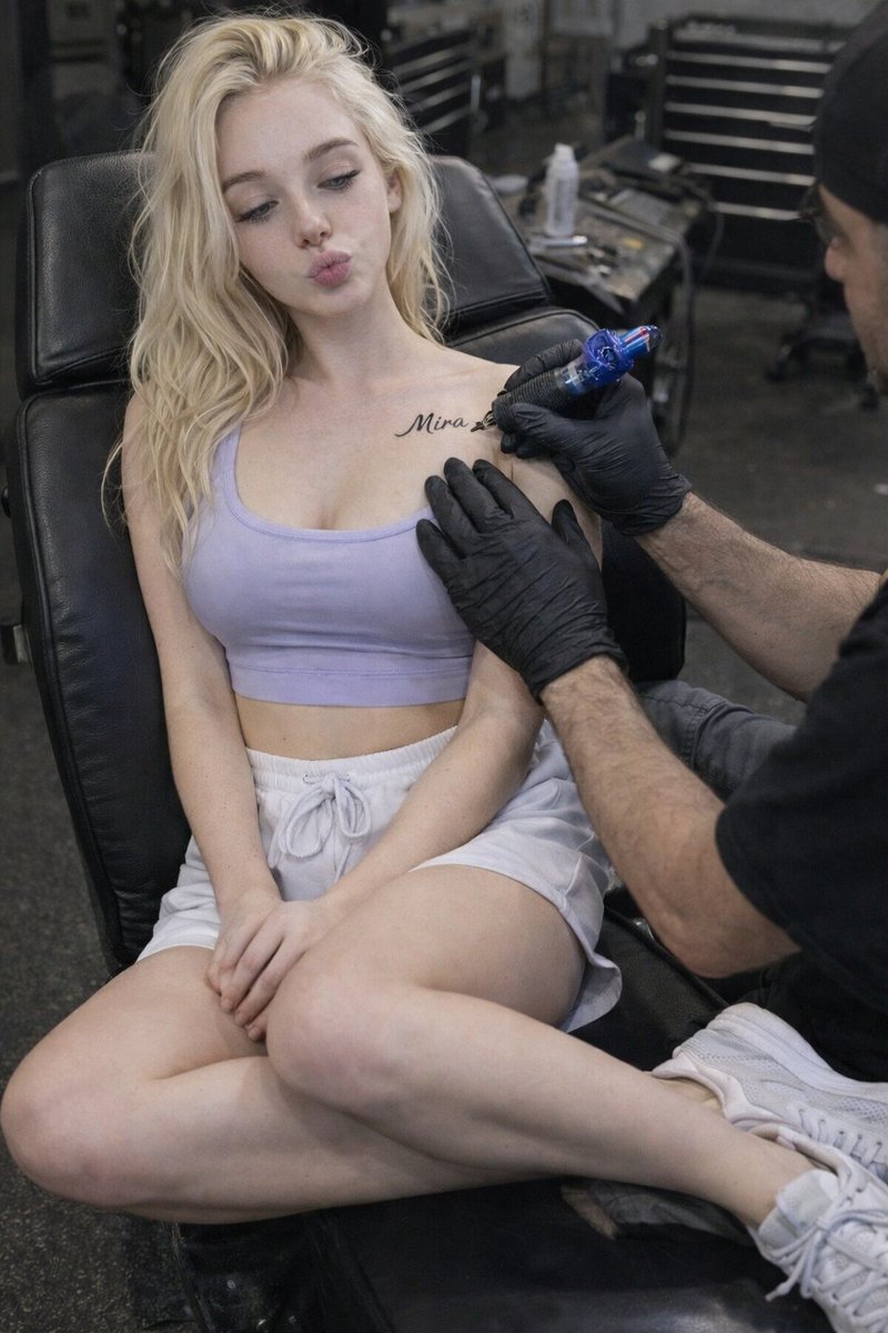 zachkry_'s tweet photo. Do you like tattoos? Yes or no. https://t.co/fbaEn2o2gG