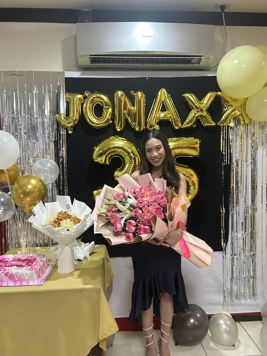 Happy Birthday, Ate J! 🩷

#JonaxxThrivingAt35
#ThirtyFivebulousYearsWithJonaxx