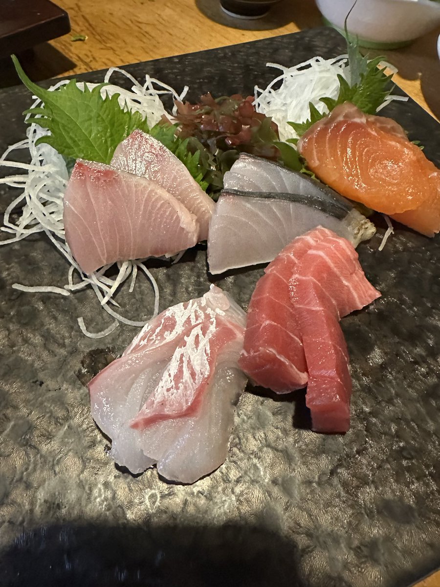 SAKENOMI__OSSAN's tweet photo. 久しぶりのポスト
今日は娘の発表会in福岡
夜の部私の酒の会開始です🍻
美味いもん食べて呑んで
楽しく過ごしまーす🤗

#本日娘の誕生日 https://t.co/vexCBgAYb6