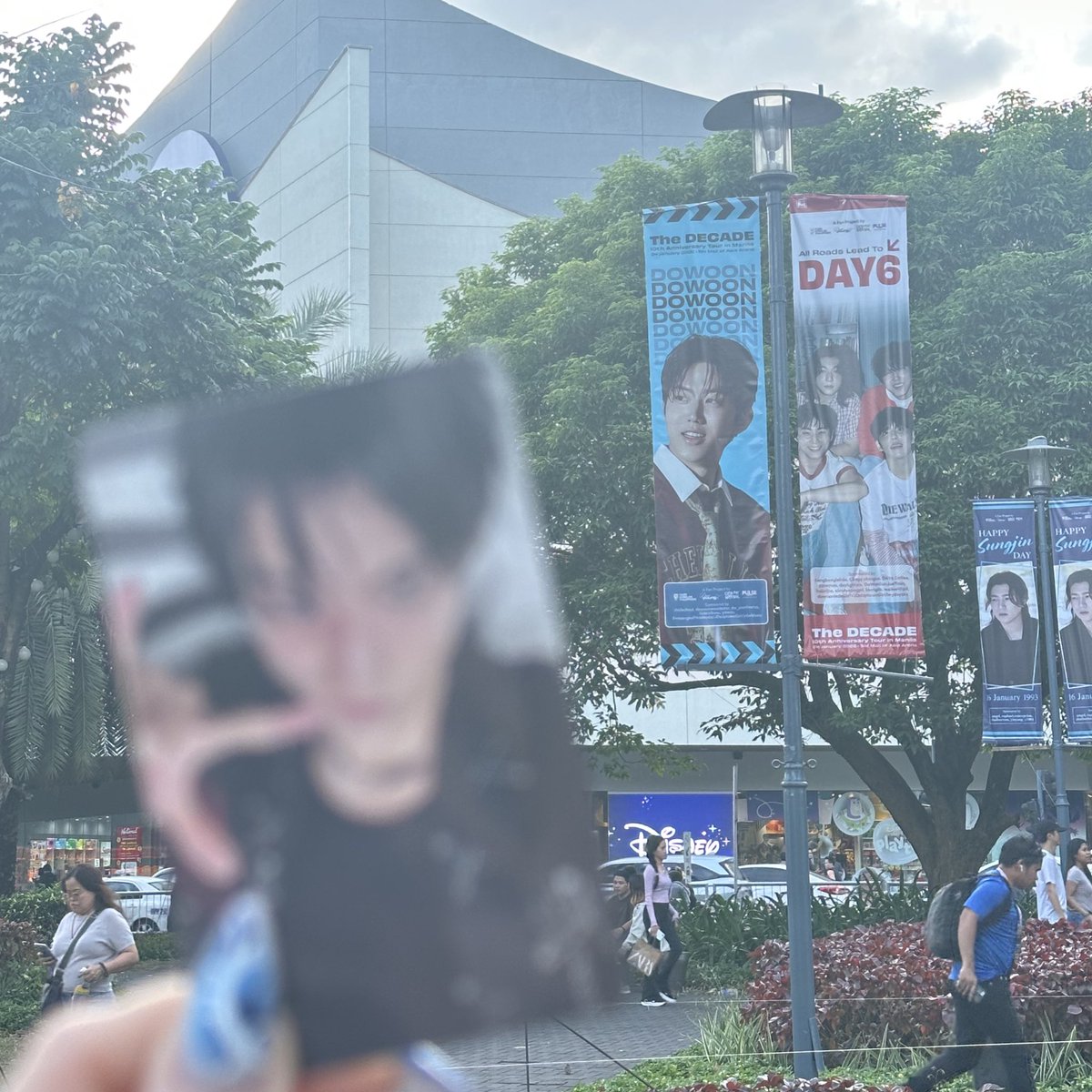 dkwuni's tweet image. parents together again