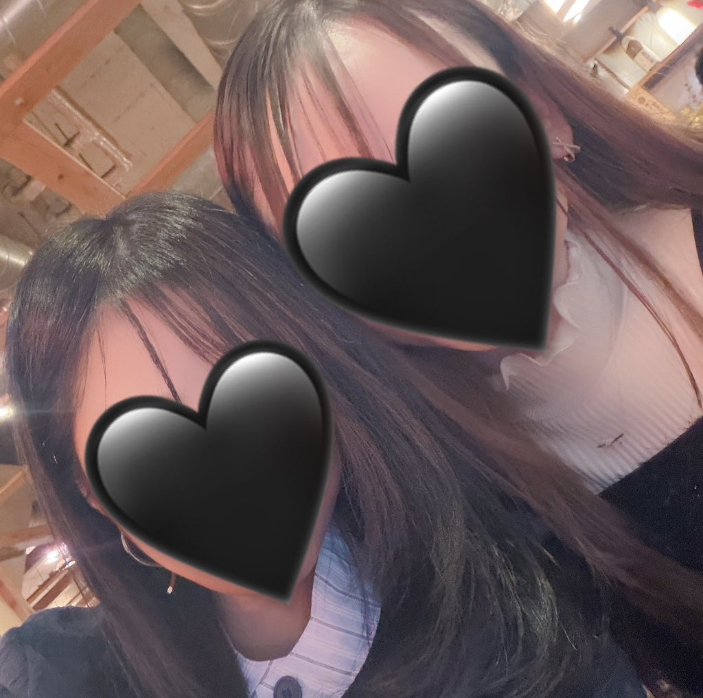 yy112919's tweet photo. みちゃんと福岡で待ち合わせして一緒にお誕生日旅行🧏🏻‍♀️💗お互い裁判の判決が出たからお礼参りして飲んで食べて相変わらず寝る瞬間まで喋り続けてた（笑）楽しすぎてあっという間！また遊びに行こうね🩵🩵私もみちゃんもとーっても元気で幸せに過ごしてるよ🙂‍↕️❤️ https://t.co/gYKbCwClyP