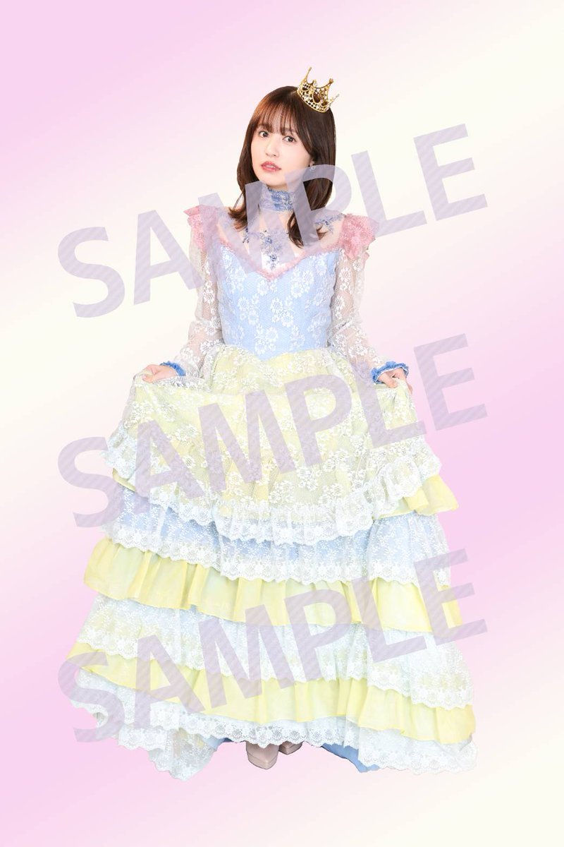 1部の「特典付きチケット」に付いてくる アクスタはコチラ👑 2部は逢田