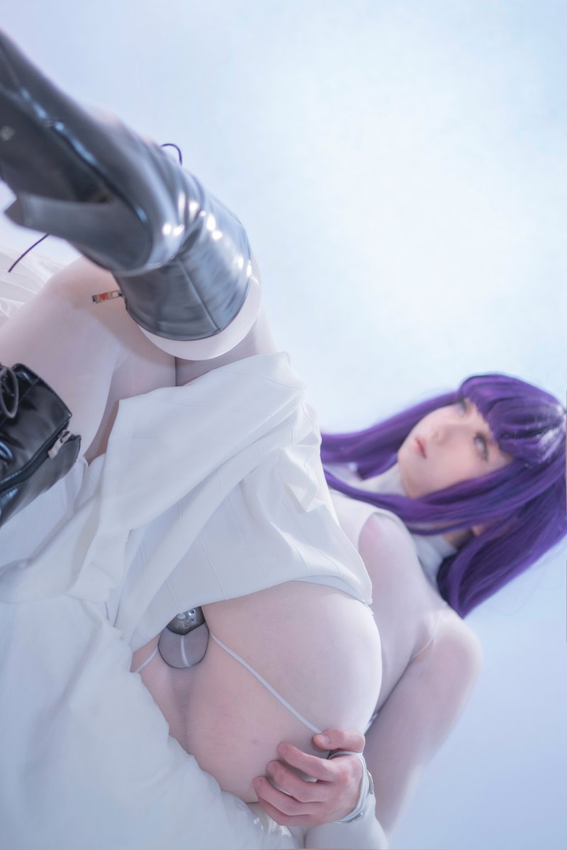 Dorokadesu's tweet photo. EGGPLANT LOCKED🍆
#Fern #cosplay https://t.co/VXaJSUgVVV