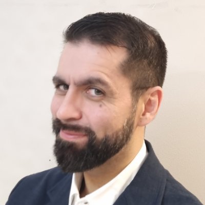 Oggi la tua libertà d'espressione sui social media dipende da David Puente.