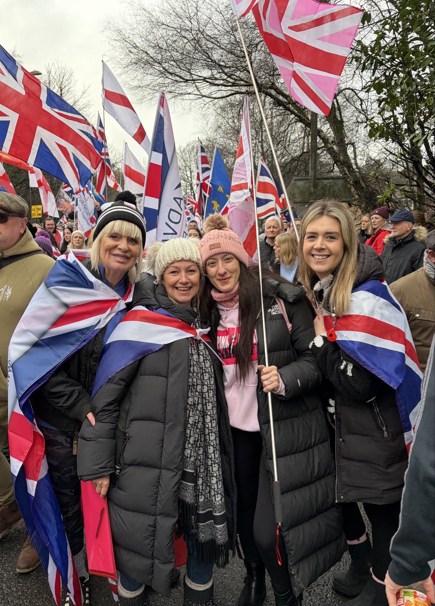 Pink Ladies of Kent &amp; Sussex. Crowborough says NO !! <a href="/pinkladies_uk/">The Pink Ladies</a>