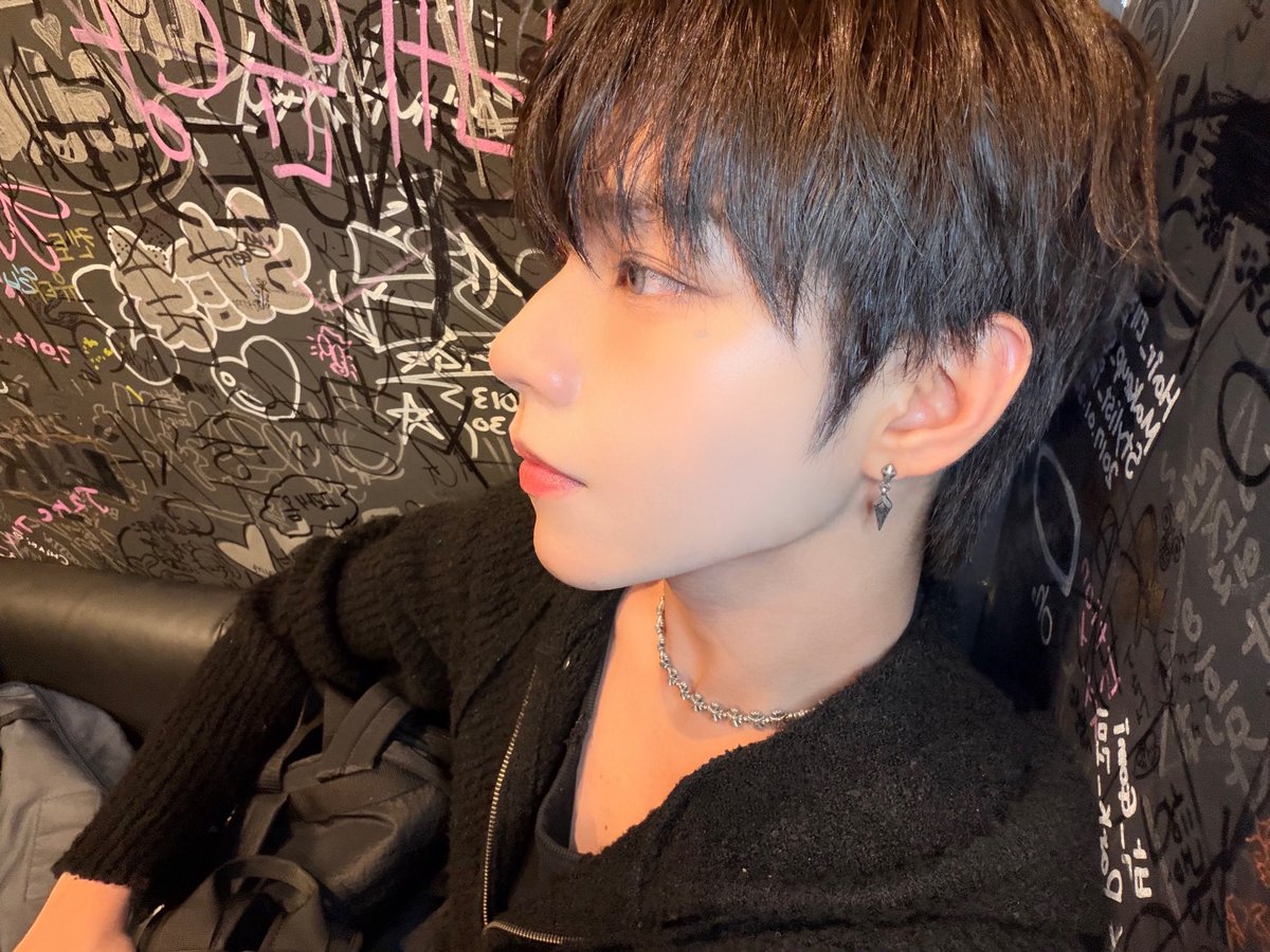 AHOF_JPofficial's tweet image. 私たちはFOHAがいて本当に幸せだよ〜♡
いつも大好きだよ、FOHA〜！
またすぐ会おうね〜🇯🇵✨

#AHOF #아홉 #アホプ 
#JL #제이엘