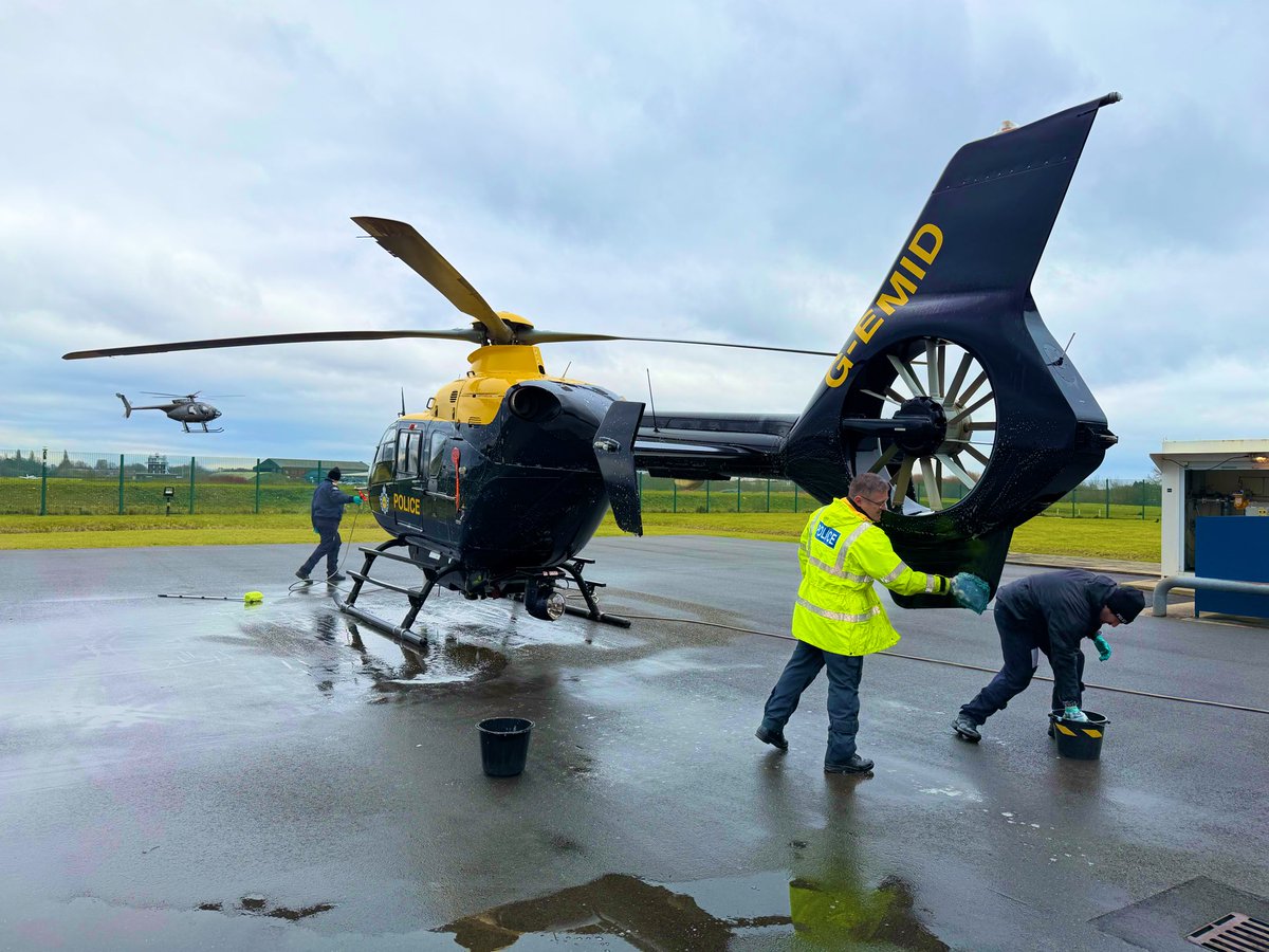 NPASNorthWest's tweet photo. Sunday is wash day for G-EMID https://t.co/3HBpbSd0ay