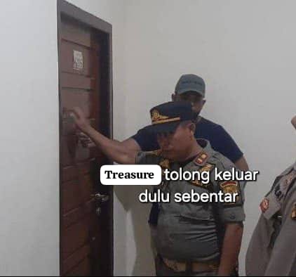 Minimal update bang😭🙏 <a href="/treasuremembers/">TREASURE</a>