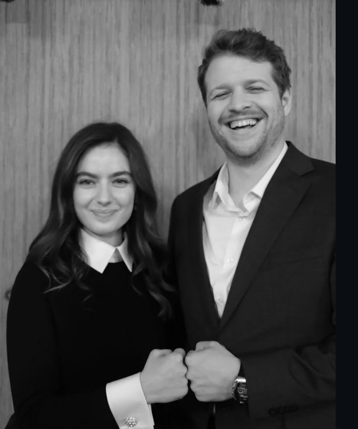 Yan yana gelince ciddi kalabilme süreleri ☺️🤏🤍  #orel