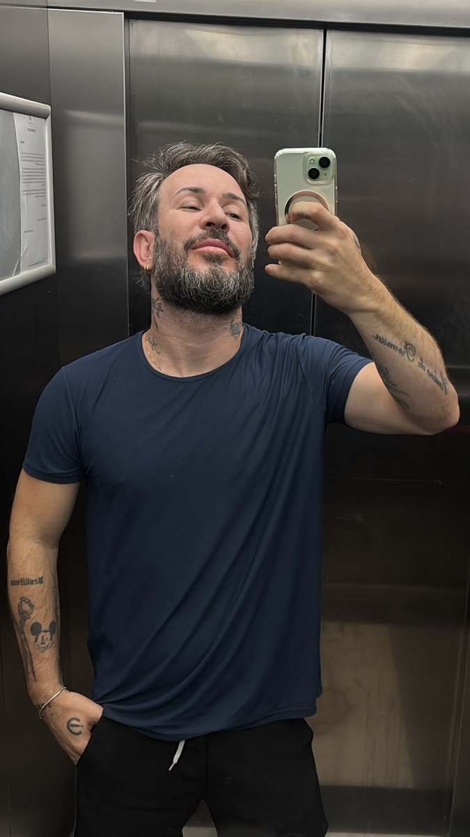 ZunnoM's tweet photo. Cara amassada msm.😝 https://t.co/qGhQZtnLmA