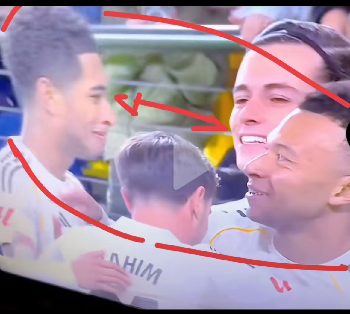 Rizark213's tweet image. MDRRRRRRR eh vz c’est trop des chiens Mbappé et Bellingham jsjsjsjsjs