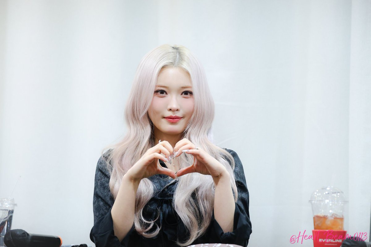 260124 에버라인 시즌그리팅 팬싸인회 HD

#빌리 #Billlie #하람 #Haram

<a href="/Billlieofficial/">Billlieofficial</a>