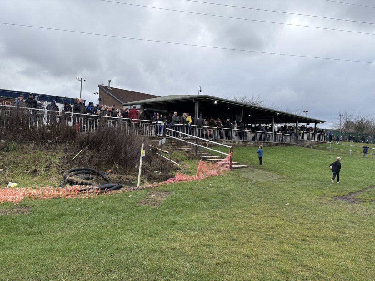 Langers Bangers tweet media