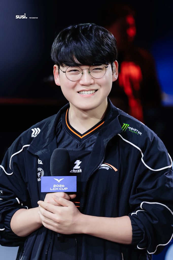 260124 POM HLE vs DNS

해피 굼냥이 ₍^ ˃̶ ꇴ ˂̶ ^₎ʃ

#GUMAYUSI #구마유시 #이민형
<a href="/gumayusi_min/">이민형</a>