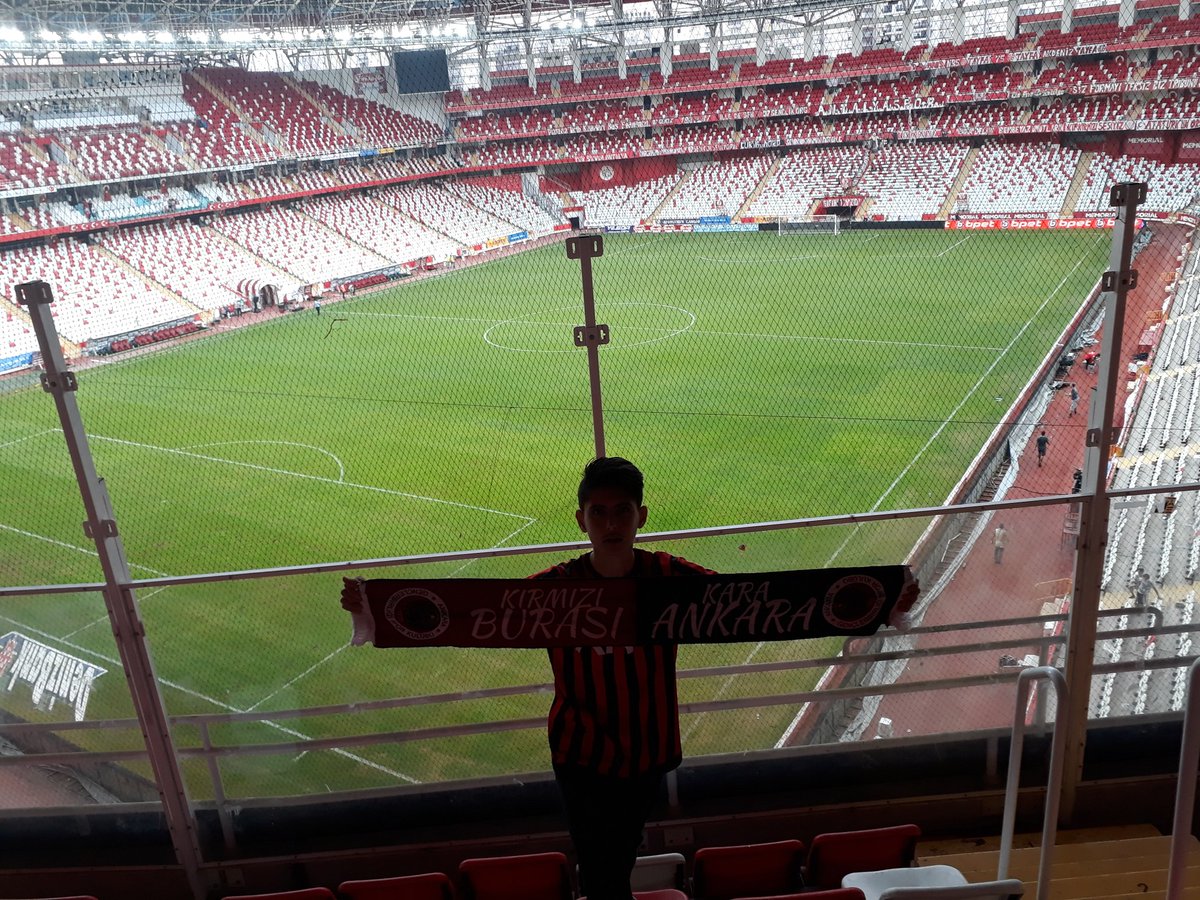 Orada değilim ama kalbim seninle <a href="/kirmizikara/">Natura Dünyası Gençlerbirliği</a> 19.10.2019