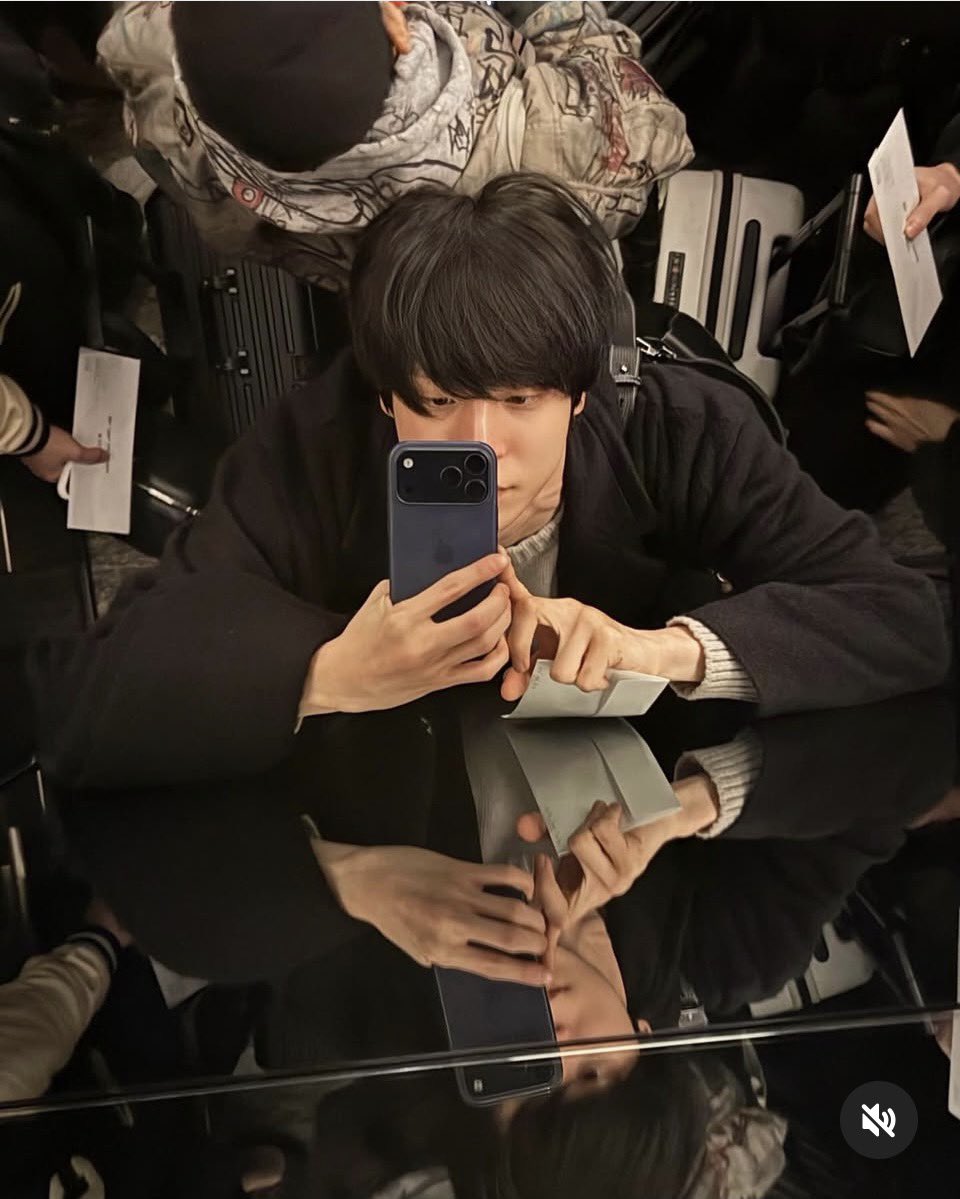 _balenablu's tweet image. ขนฟู หูตูบ อมหนม หม่ำๆๆๆ อ้วมเอ้ยยยย