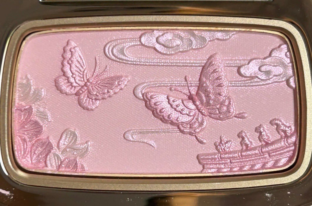 fairiehaze's tweet image. this blush is so pretty