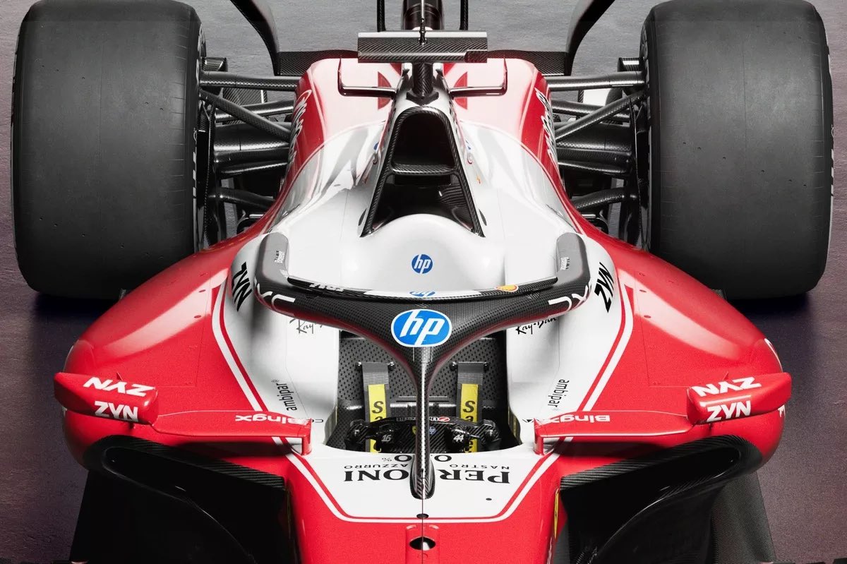 🚨| F1 | Ferrari: there is a small “hidden” air intake to let the SF-26 breathe:

— The SF-26 features a narrower triangular airbox, contrasting with rivals who have expanded upper air intakes to meet the thermal demands of modern hybrid engines. Ferrari's design includes a small