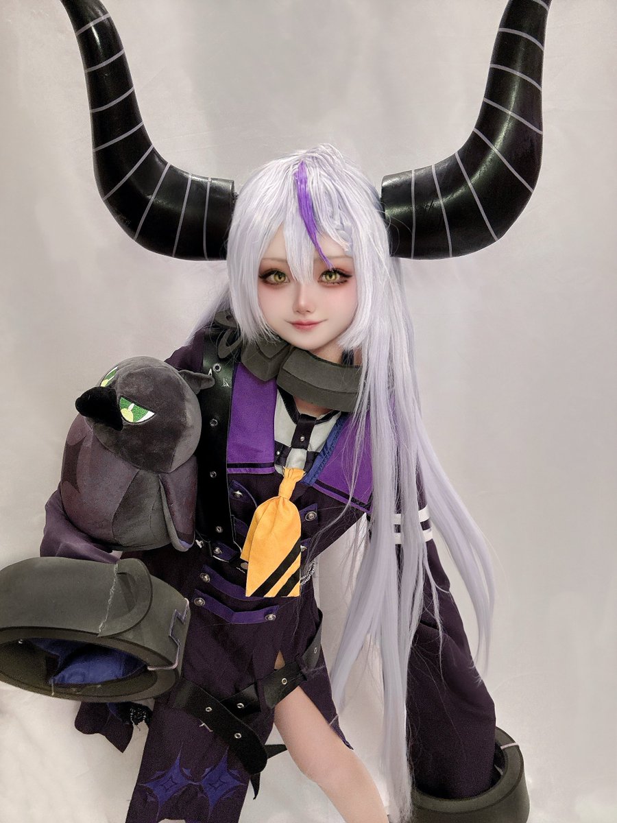 ▶️hololive/Cosplay 🛸ラプラス・ダークネス💜 刮目せよ！ #TAKCOS