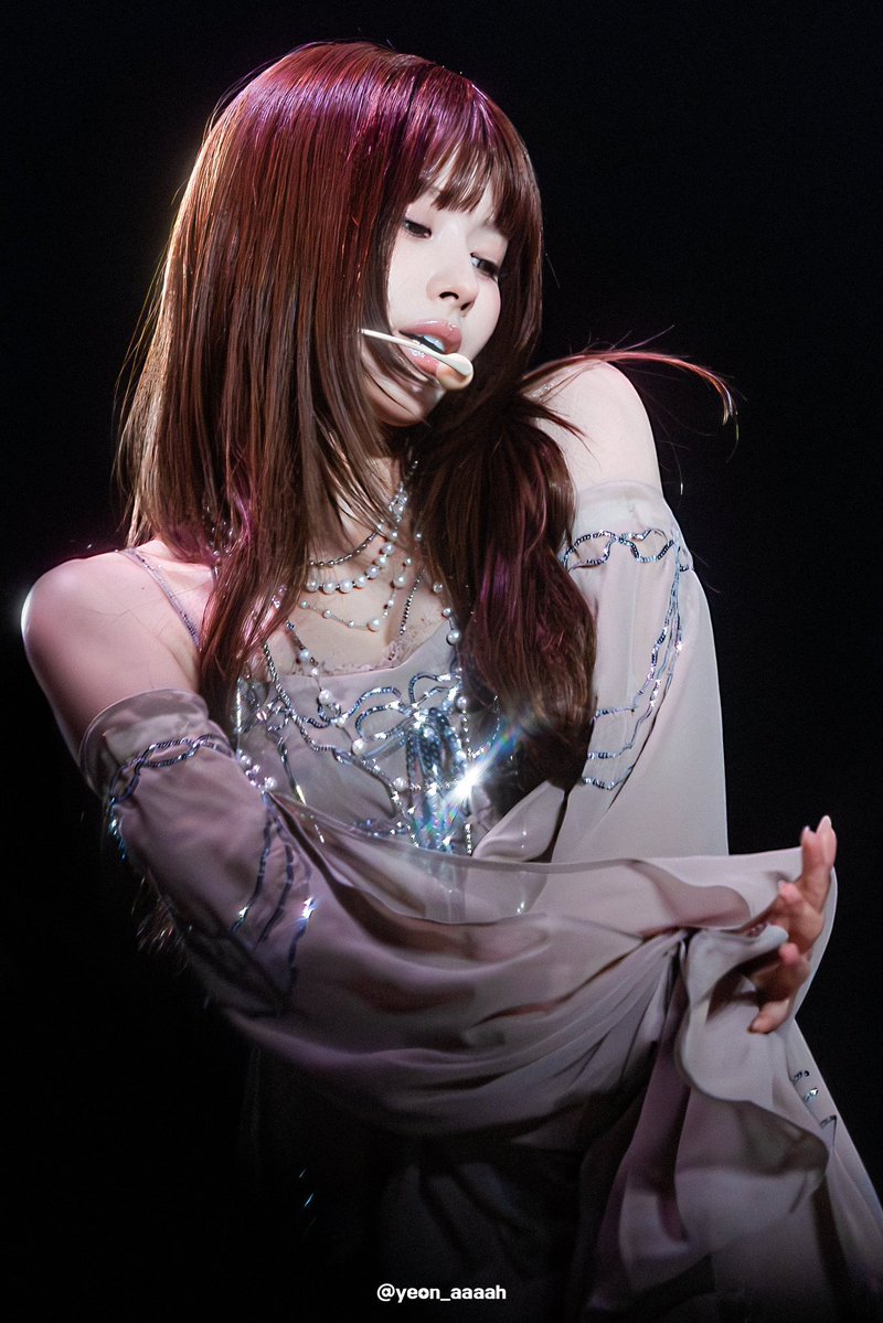 神話の世界の傾国