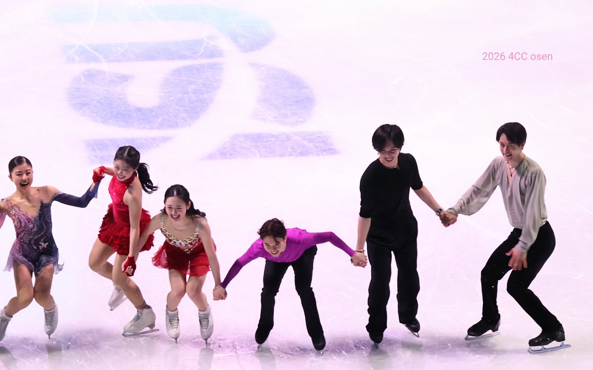 ⭐︎ちえ⭐︎ 3_3)率直に言うとギャル男としてのクオリティも高いし車のクオリティも