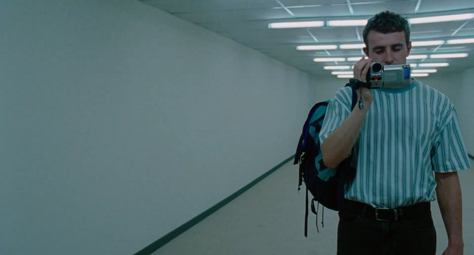 Gibboanxious's tweet photo. Aftersun (2022)

dir. Charlotte Wells https://t.co/xkOyVHzi4j