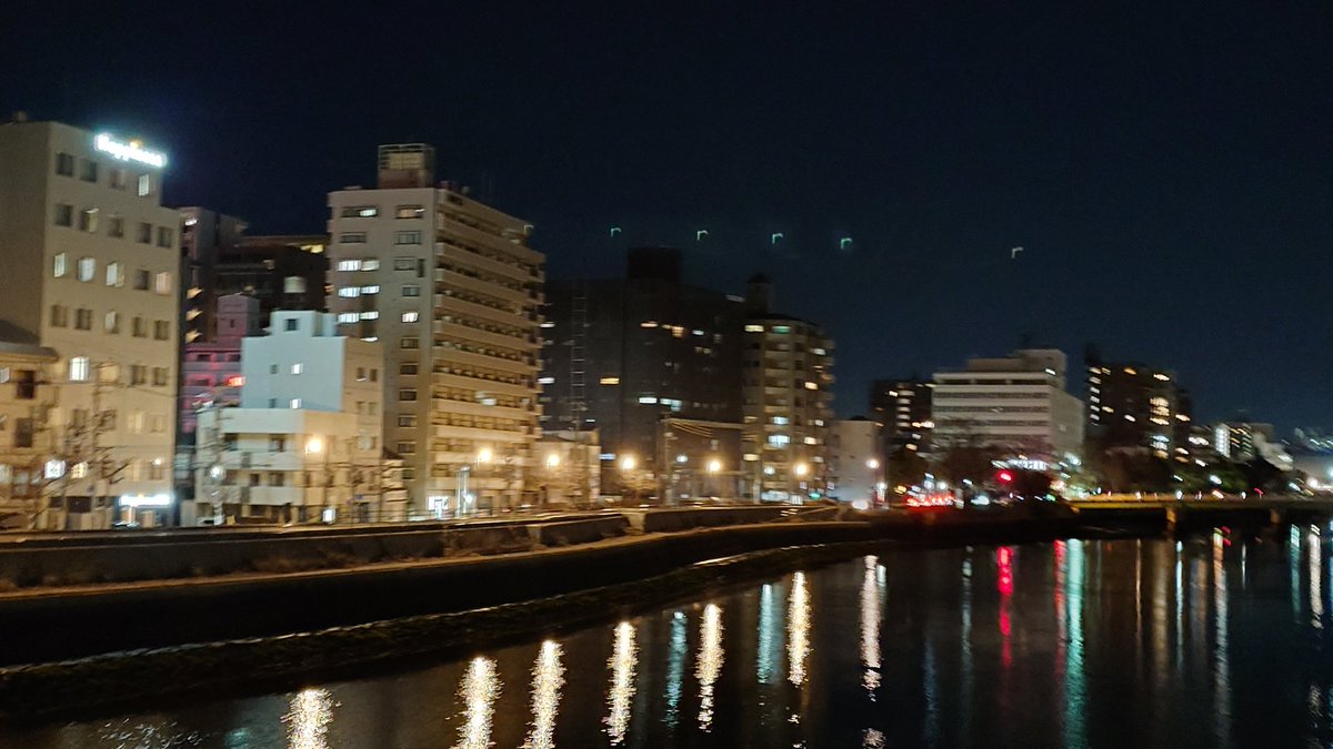 一二三さん然り先生にとって大切な人の悲しいニュース聞く度心配になるけど昨日もいつものとおり一生懸命歌ってた

今週タイトだったし帰ってゆっくり休んでほしい